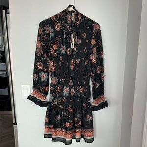 Chic Floral Long Sleeve Dress